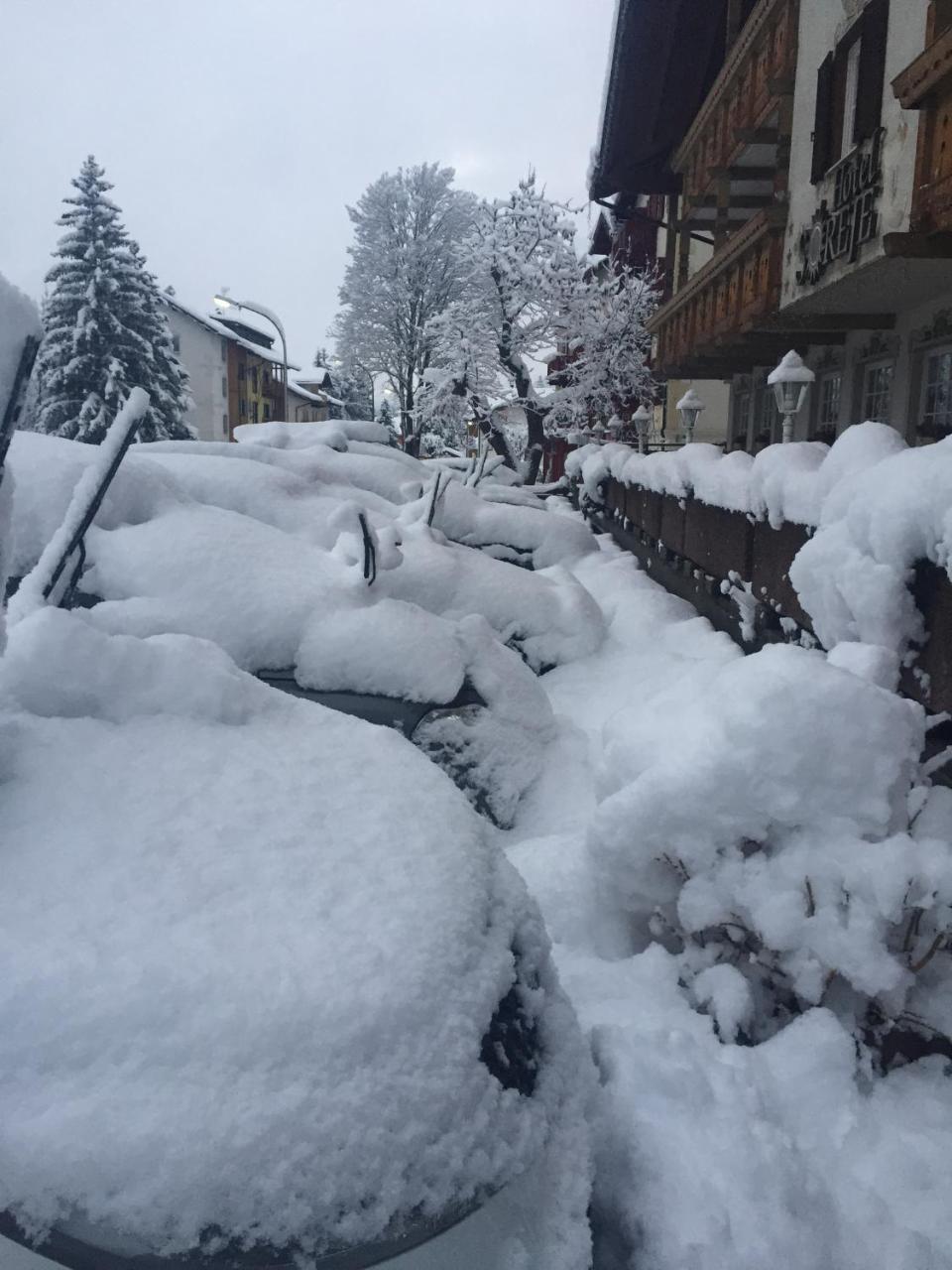 Hotel Garni Soreie Pozza di Fassa Eksteriør billede